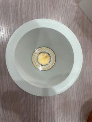 Одноглавые светофоры COB Светильники потолка 6W 3000K-3400K-4000K 3CCT Квадратные антиотблески