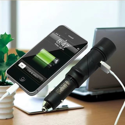 Зарядное устройство для мобильных телефонов USB 5.0V/2.4A и источник света LED