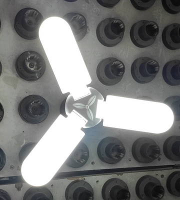 45W/60W LED 3/4 складной светодиодный фан-лампа для стиля Morden и 15000 рабочего времени
