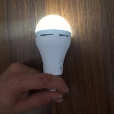 7W/10W LED экстренная зарядная лампочка E27/B22 с регулируемой поддержкой яркости